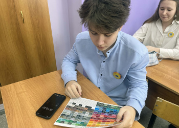 Фото 2 к новости От первой минуты жизни: офицер Росгвардии провел для нижегородских школьников урок практической метрологии